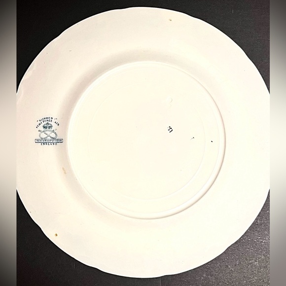 Vintage New Wharf Pottery Semi Porcelain Plates Made in England, 3 Plates - Picture 5 of 7